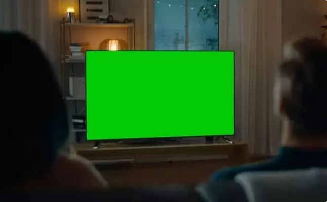سبز شدن صفحه تلویزیون