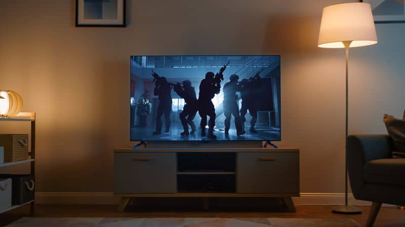 علت کم و زیاد شدن نور تلویزیون